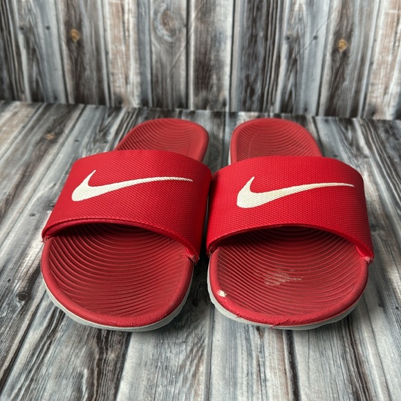 Nike slides, 7Y, red - Picture 2 of 4